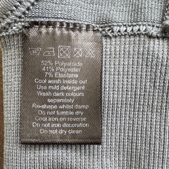 Alphalete Charcoal Ribbed Sports Bra - Picture 7 of 11